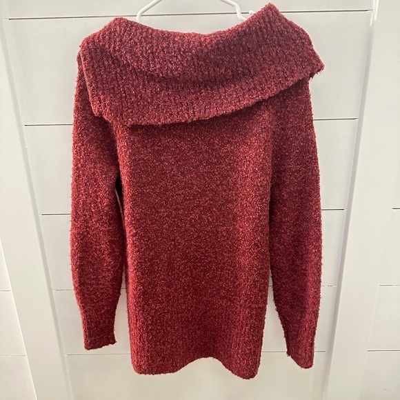 WHITE HOUSE BLACK MARKET Red side zip exaggerated collar woman soft sweater XS - Picture 3 of 12